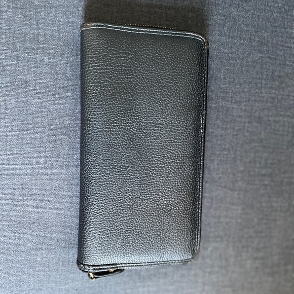 Tommy Hilfiger Pebbled Leather Large Continental Zip Wallet Zip Around Black - Picture 2 of 5